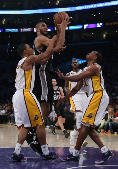 虽然詹姆斯 虽然詹姆斯