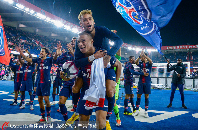 边后卫前提 边后卫前提